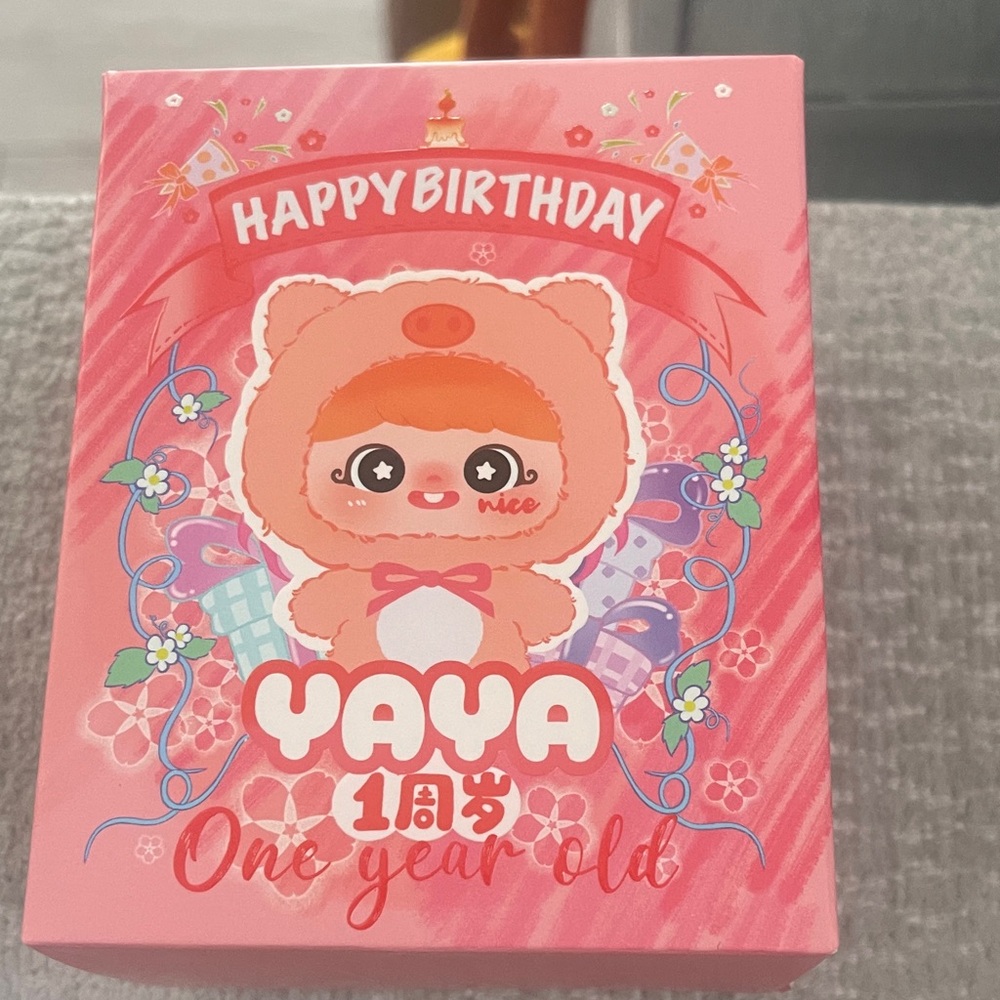 Yaya Happy Birthday blind box